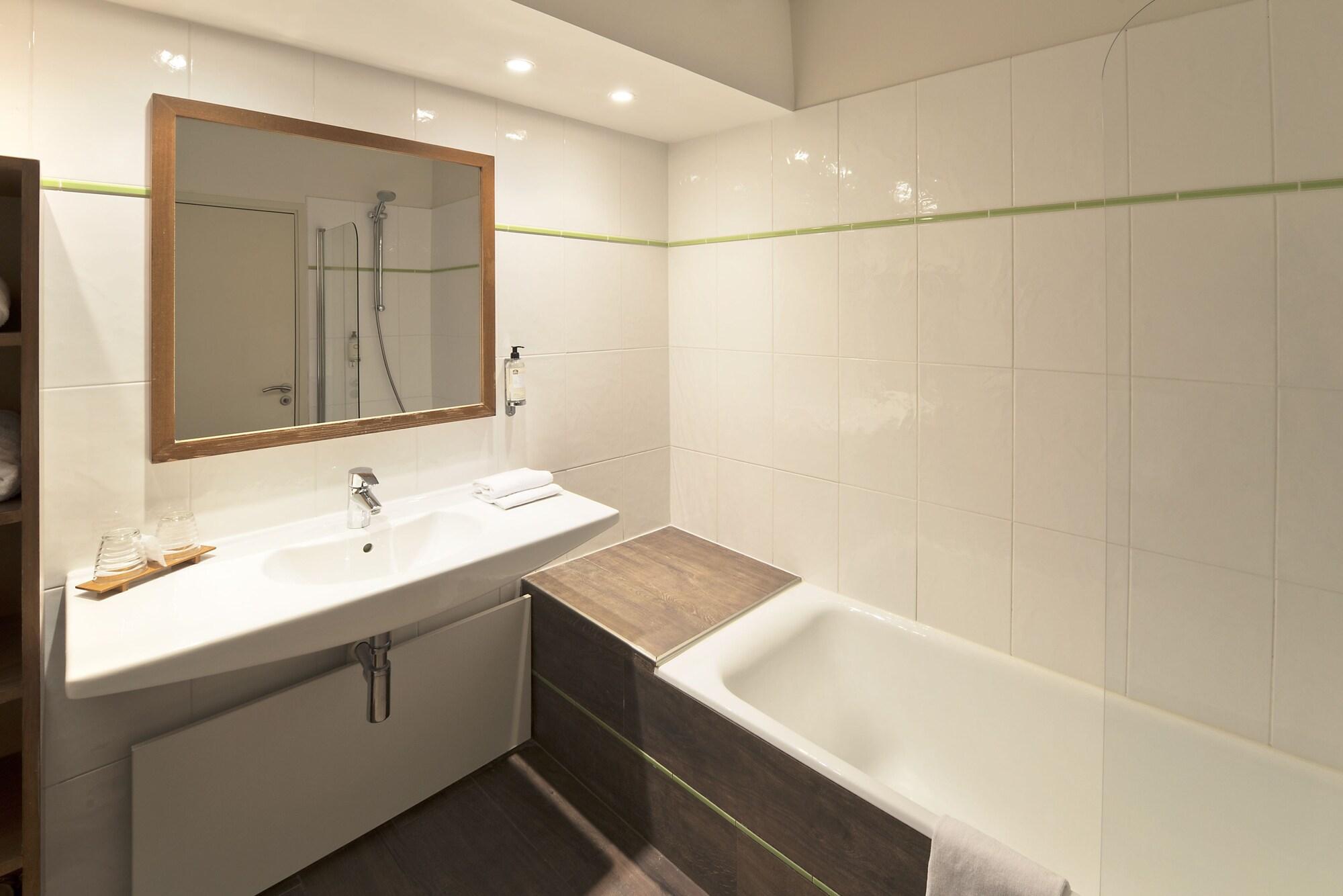 Best Western Plus L'Oree Paris Sud Saulx-les-Chartreux Buitenkant foto