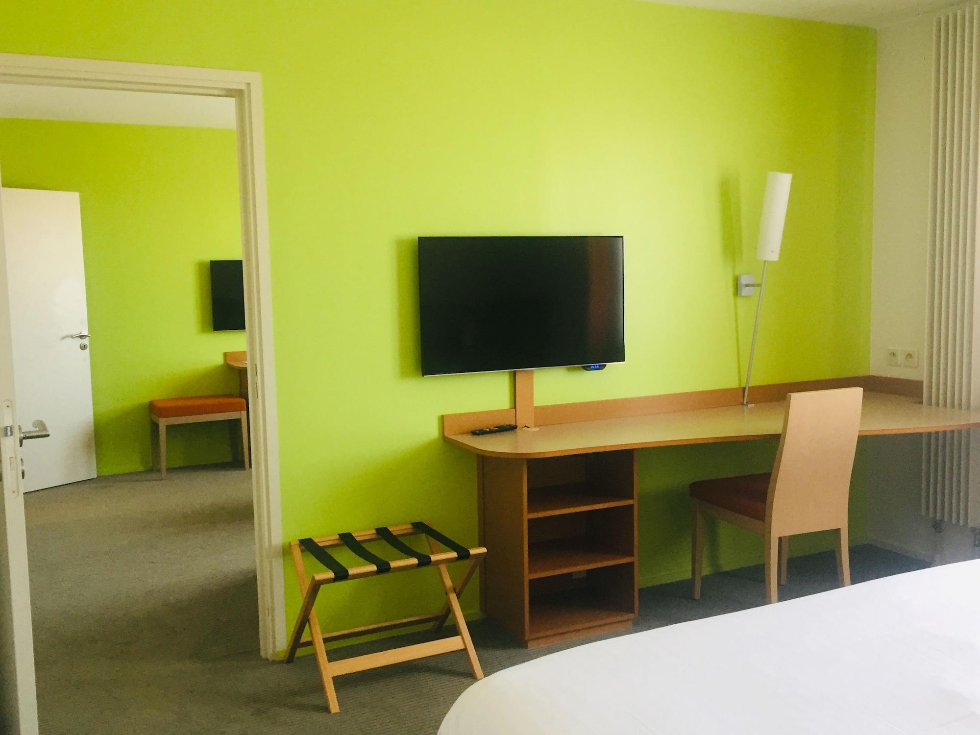 Best Western Plus L'Oree Paris Sud Saulx-les-Chartreux Buitenkant foto